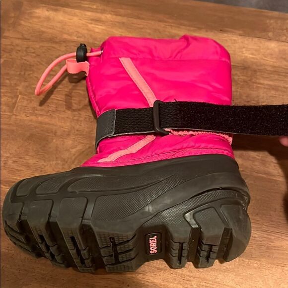 Kids Sorel Flurry snow boots bright pink size 8 - Picture 6 of 10